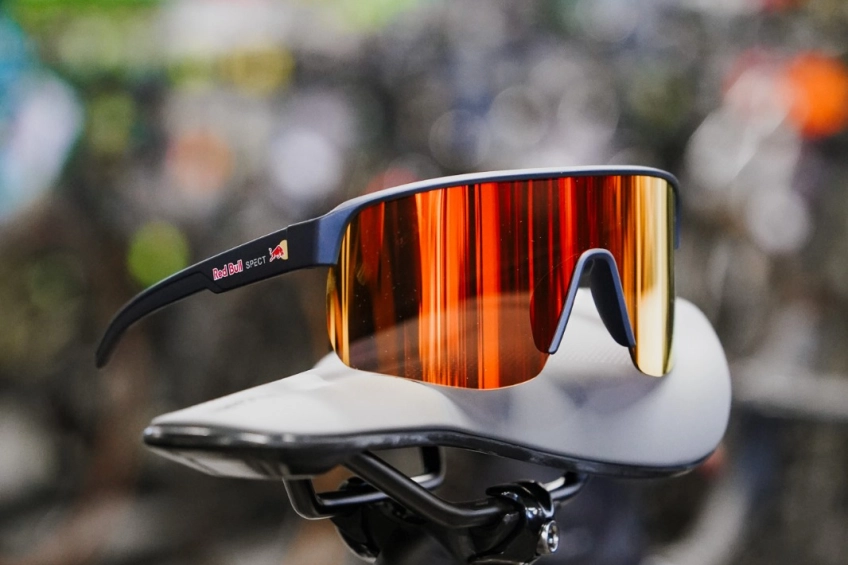 Nouvelles lunettes Redbull